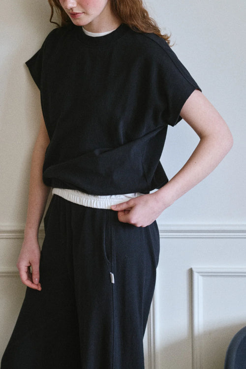 Fei Tee - Black