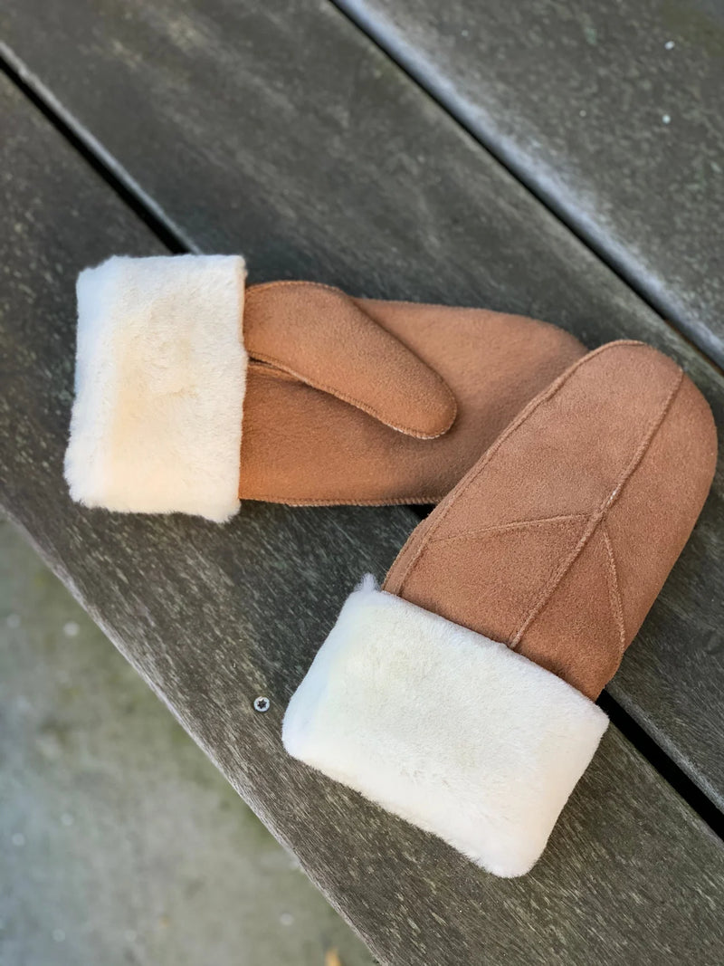 Jasmin Sheepskin Mitten - Cognac