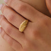 Zeta Ring - gold size M